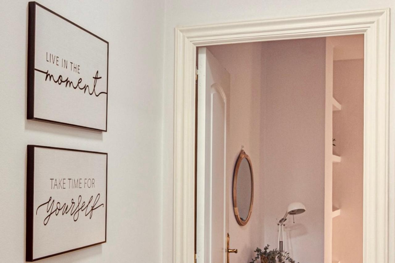 Quiet Marina Gardens Apartment آكورونيا المظهر الخارجي الصورة